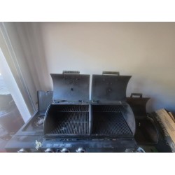 4-Burner Propane Gas Grill